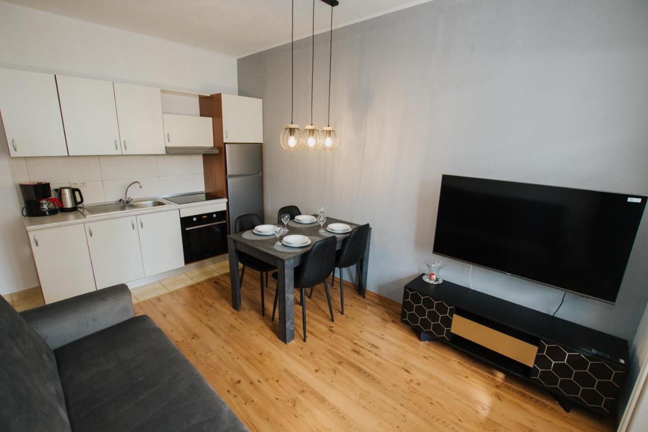 Apartment Deni Solin Exterior foto