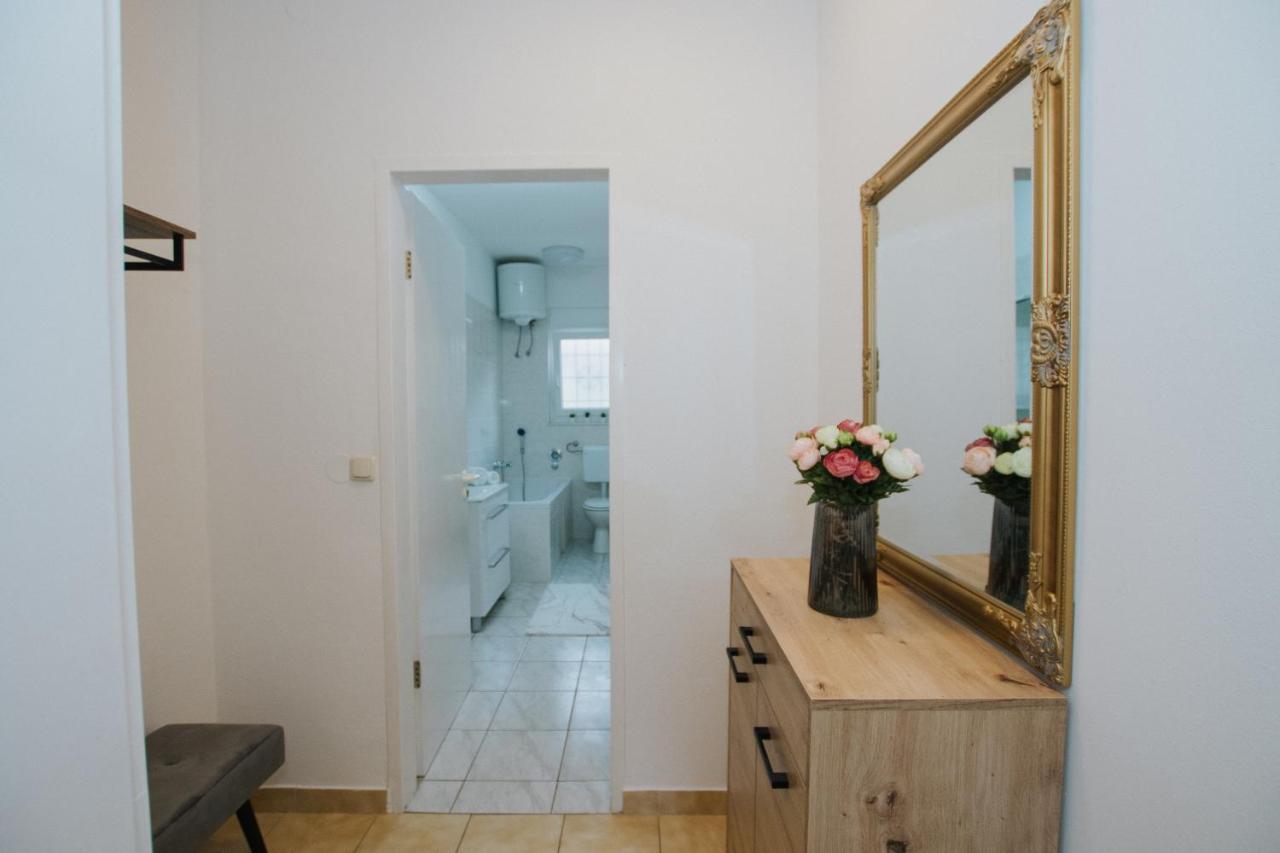 Apartment Deni Solin Exterior foto