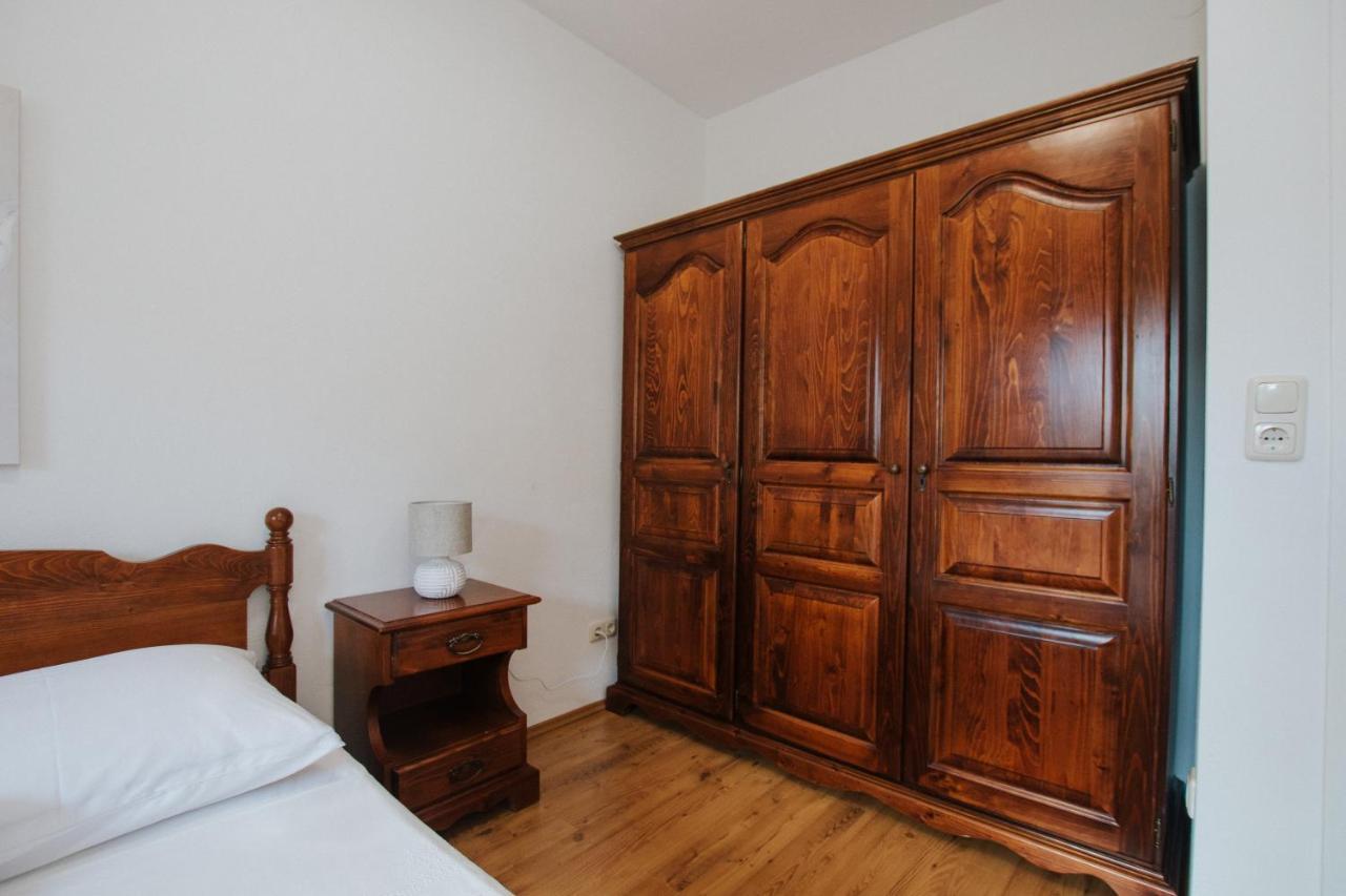 Apartment Deni Solin Exterior foto